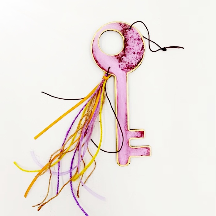 Καρδιά, ρόδι, κλειδί, πέταλο. Γούρια δώρο χαράς, γούρια τυχερά!