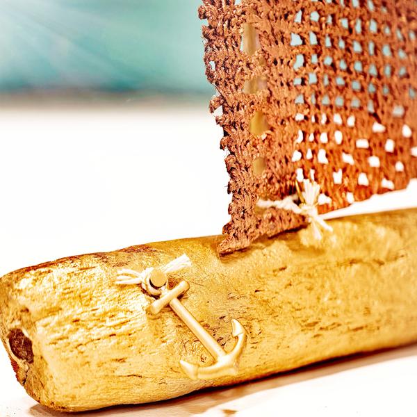 Ξύλινο καράβι bronze δαντέλα για πανί! Γούρι δώρο χειροποίητο!