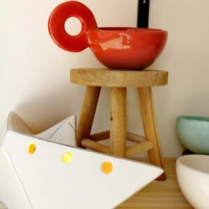 Ένα λευκό καράβι φωτιστικό! Ένα κεραμικό επιτραπέζιο φως!