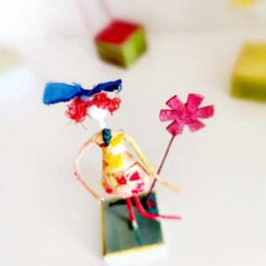 Κούκλα μικρή φτιαγμένη στο χέρι! Κούκλα να λάμψει ο χώρος σου!