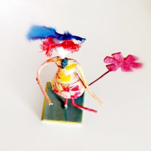 Κούκλα μικρή φτιαγμένη στο χέρι! Κούκλα να λάμψει ο χώρος σου!